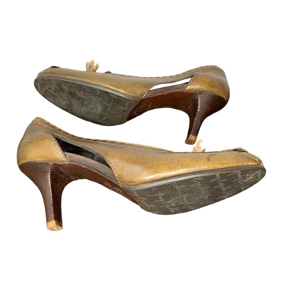 Henry Beguelin 40’s style army green leather pump w‎ khaki tassel. Size 6.5 - Picture 11 of 16